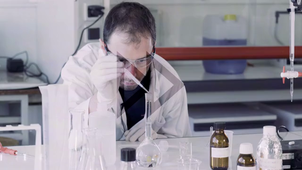 Hybrid IT CHIMIE - 04 - TP Suivi cinétique d'une réaction d'oxydoréduction